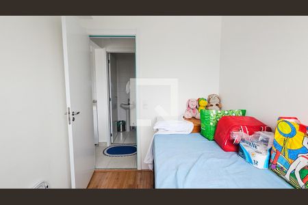 Quarto 1 de apartamento para alugar com 2 quartos, 30m² em Socorro, São Paulo