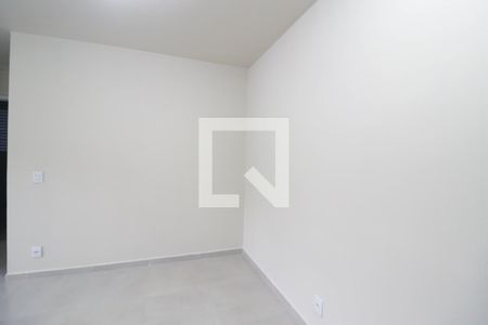 Sala de apartamento à venda com 2 quartos, 56m² em Vila Tupi, Várzea Paulista