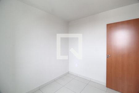 Quarto 1 de apartamento para alugar com 2 quartos, 58m² em Jardim Ipanema, Uberlândia