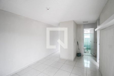 Sala de apartamento para alugar com 2 quartos, 50m² em Bom Pastor, Belford Roxo