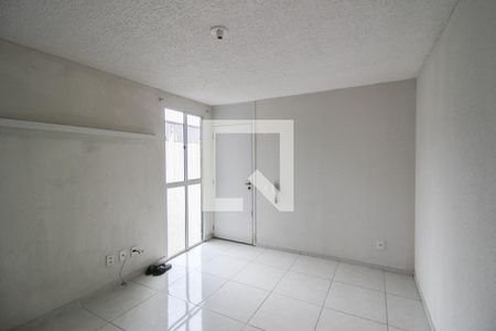 Sala de apartamento para alugar com 2 quartos, 50m² em Bom Pastor, Belford Roxo