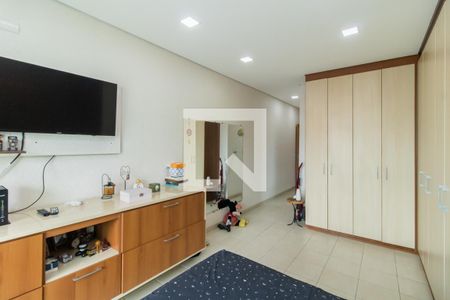 Suite de casa à venda com 3 quartos, 200m² em Vila Rio Branco, São Paulo