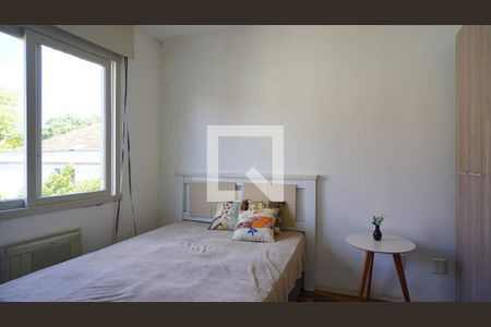 Quarto de apartamento à venda com 1 quarto, 44m² em Cristo Redentor, Porto Alegre