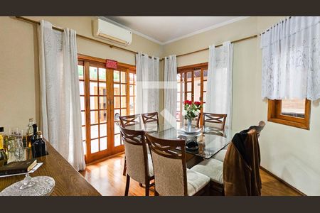 Sala de Jantar de casa para alugar com 4 quartos, 140m² em Vila Emir, São Paulo