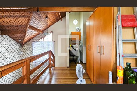 Sala de casa para alugar com 4 quartos, 140m² em Vila Emir, São Paulo