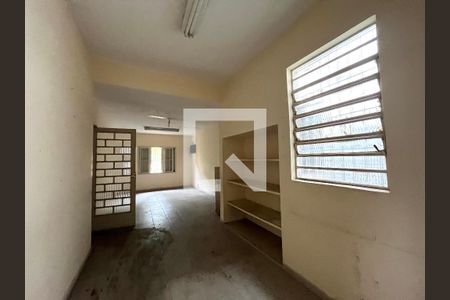 Suite de casa para alugar com 3 quartos, 200m² em Cidade Vargas, São Paulo