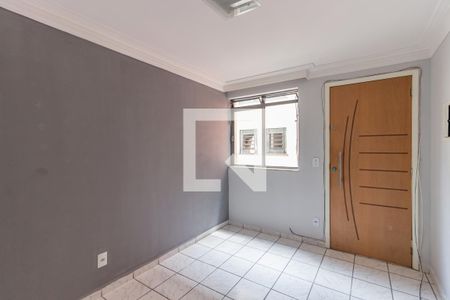 Sala de apartamento para alugar com 2 quartos, 52m² em Conjunto Residencial José Bonifácio, São Paulo