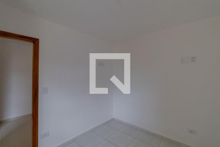 Quarto 1 de apartamento para alugar com 2 quartos, 38m² em Vila Marieta, São Paulo