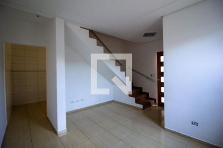 Sala de casa para alugar com 2 quartos, 200m² em Jardim Santa Esmeralda, Sorocaba