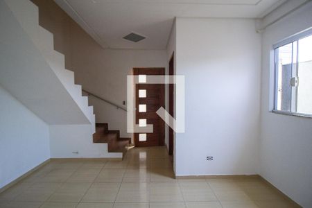 Sala de casa para alugar com 2 quartos, 200m² em Jardim Santa Esmeralda, Sorocaba