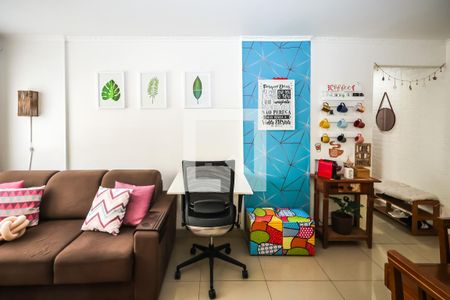 Sala de apartamento para alugar com 2 quartos, 55m² em Jardim Celeste, São Paulo