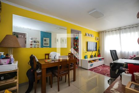 Sala de apartamento para alugar com 2 quartos, 55m² em Jardim Celeste, São Paulo