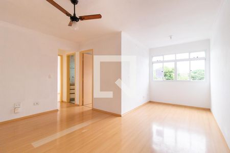 Sala de apartamento para alugar com 3 quartos, 58m² em Campo Comprido, Curitiba