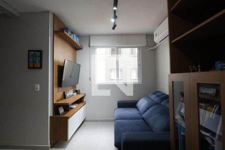 Sala de apartamento à venda com 2 quartos, 44m² em Centro, Canoas