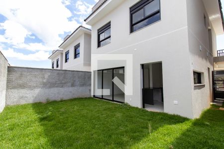 Casa de condomínio à venda com 139m², 3 quartos e 2 vagas Casa de condomínio à venda com 139m², 3 quartos e 2 vagasÁrea Externa