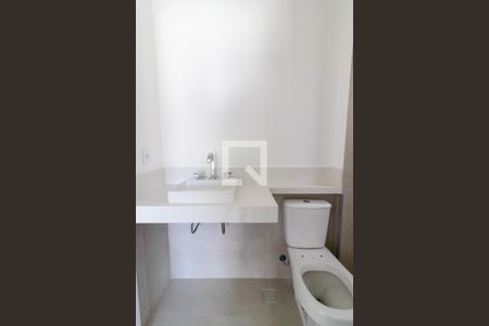 Casa de condomínio à venda com 139m², 3 quartos e 2 vagas Casa de condomínio à venda com 139m², 3 quartos e 2 vagasBanheiro do Quarto 2