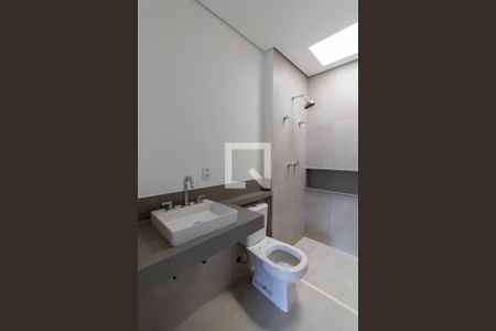 Casa de condomínio à venda com 139m², 3 quartos e 2 vagas Casa de condomínio à venda com 139m², 3 quartos e 2 vagasBanheiro