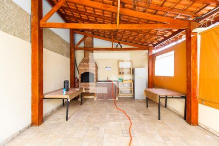 Casa de condomínio à venda com 67m², 2 quartos e 1 vaga Casa de condomínio à venda com 67m², 2 quartos e 1 vagaChurrasqueira