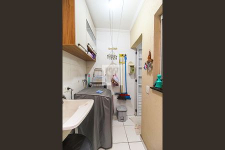 Casa de condomínio à venda com 67m², 2 quartos e 1 vaga Casa de condomínio à venda com 67m², 2 quartos e 1 vagaÁrea de Serviço