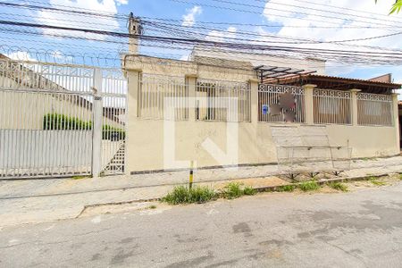 Casa de condomínio à venda com 67m², 2 quartos e 1 vaga Casa de condomínio à venda com 67m², 2 quartos e 1 vagaFachada + Plaquinha