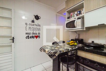 Casa de condomínio à venda com 67m², 2 quartos e 1 vaga Casa de condomínio à venda com 67m², 2 quartos e 1 vagaCozinha