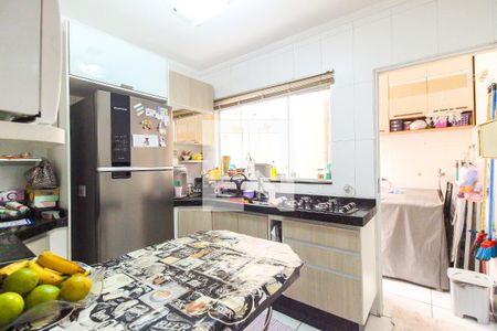 Casa de condomínio à venda com 67m², 2 quartos e 1 vaga Casa de condomínio à venda com 67m², 2 quartos e 1 vagaCozinha