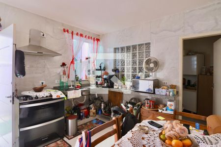 Casa à venda com 400m², 4 quartos e 2 vagas Casa à venda com 400m², 4 quartos e 2 vagasCozinha 2