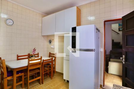 Casa à venda com 400m², 4 quartos e 2 vagas Casa à venda com 400m², 4 quartos e 2 vagasCozinha 1