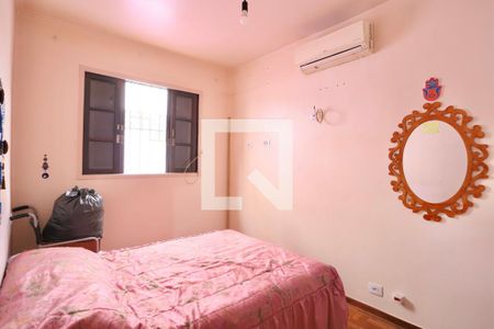 Casa à venda com 400m², 4 quartos e 2 vagas Casa à venda com 400m², 4 quartos e 2 vagasQuarto 3