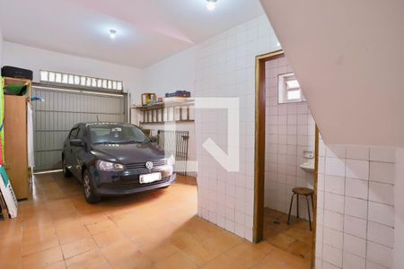 Casa à venda com 400m², 4 quartos e 2 vagas Casa à venda com 400m², 4 quartos e 2 vagasGaragem