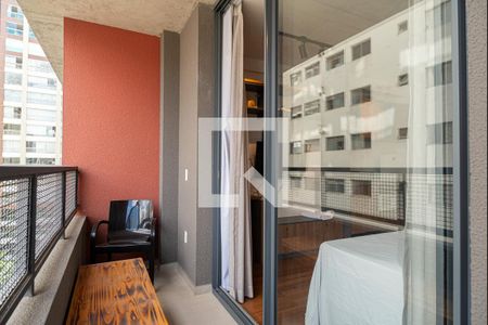 Varanda da Sala/Quarto de kitnet/studio para alugar com 1 quarto, 24m² em Consolação, São Paulo