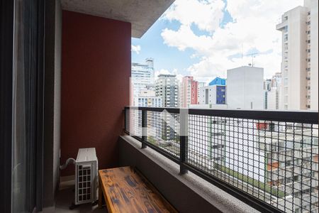 Varanda da Sala/Quarto de kitnet/studio para alugar com 1 quarto, 24m² em Consolação, São Paulo