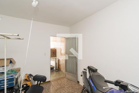 Casa à venda com 200m², 3 quartos e 5 vagas Casa à venda com 200m², 3 quartos e 5 vagasQuarto de Serviço