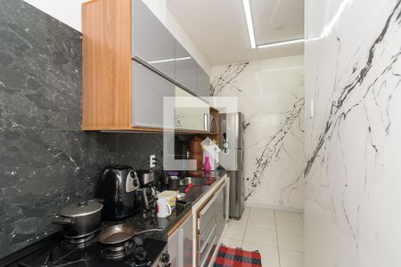 Casa à venda com 200m², 3 quartos e 5 vagas Casa à venda com 200m², 3 quartos e 5 vagasCozinha