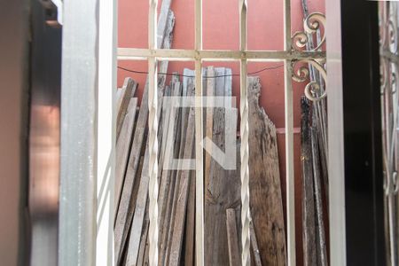 Casa à venda com 200m², 3 quartos e 5 vagas Casa à venda com 200m², 3 quartos e 5 vagasVista do Quarto 2