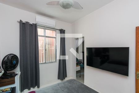 Casa à venda com 200m², 3 quartos e 5 vagas Casa à venda com 200m², 3 quartos e 5 vagasQuarto 2