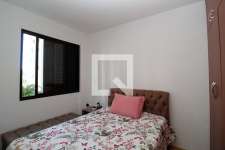 Quarto de apartamento à venda com 2 quartos, 70m² em Buritis, Belo Horizonte