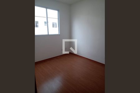 Quarto de apartamento à venda com 2 quartos, 42m² em Sapucaias, Contagem