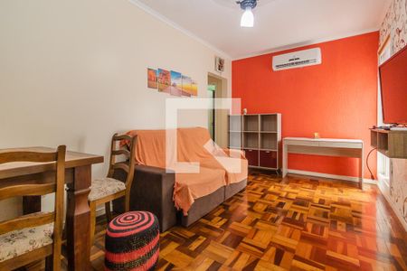 Sala de apartamento para alugar com 1 quarto, 58m² em Azenha, Porto Alegre