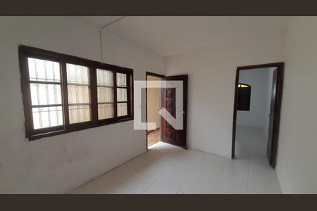 Quarto de casa para alugar com 4 quartos, 120m² em Nova Mirim, Praia Grande