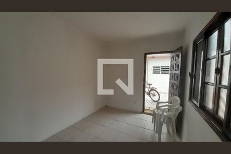 Sala  de casa para alugar com 4 quartos, 120m² em Nova Mirim, Praia Grande