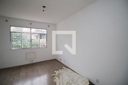 Quarto 1 de casa para alugar com 2 quartos, 85m² em Penha Circular, Rio de Janeiro