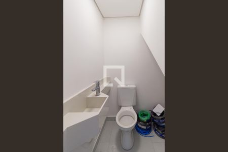 Lavabo de casa de condomínio à venda com 2 quartos, 70m² em Quitaúna, Osasco