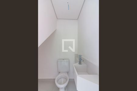 Lavabo de casa à venda com 2 quartos, 70m² em Quitaúna, Osasco