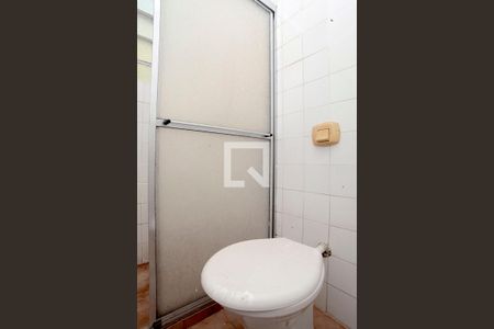 Banheiro de apartamento à venda com 2 quartos, 83m² em Moinhos de Vento, Porto Alegre