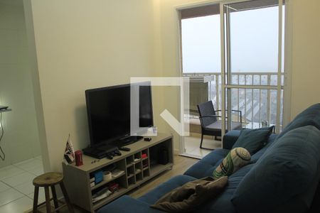 Sala de apartamento para alugar com 2 quartos, 47m² em Vila Itapegica, Guarulhos