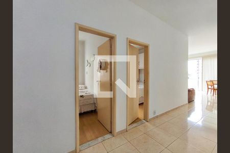 Sala de apartamento à venda com 2 quartos, 145m² em Tijuca, Rio de Janeiro