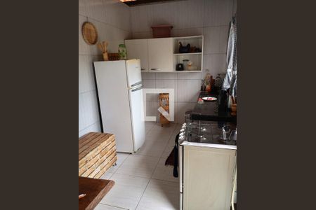 Casa de condomínio à venda com 130m², 3 quartos e 2 vagas Casa de condomínio à venda com 130m², 3 quartos e 2 vagasCozinha