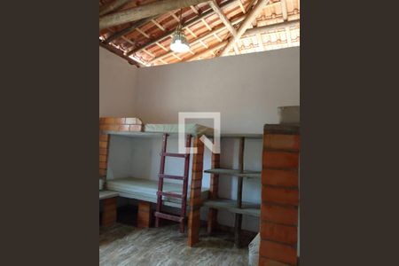 Casa de condomínio à venda com 130m², 3 quartos e 2 vagas Casa de condomínio à venda com 130m², 3 quartos e 2 vagasQuarto