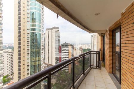 Varanda de apartamento à venda com 3 quartos, 147m² em Alto da Lapa, São Paulo